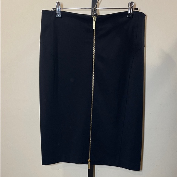 MICHAEL Michael Kors Dresses & Skirts - MICHAEL Michael Kors Navy Blue Pencil Skirt with Gold Accent